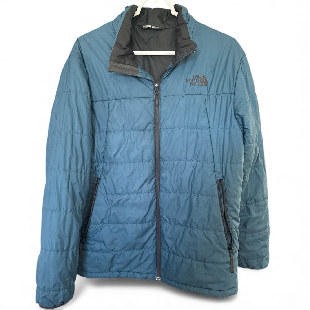The North Face Men’s Medium Synthetic Insulated Puffer Jacket Blue – Lightweight